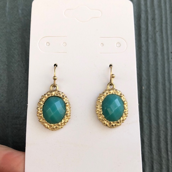 Teal Faceted Earrings 5/$25 - Picture 2 of 7